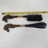 Image 5 : Vintage Mid-20th Century Equestrian Valet Set: Shoe Brush and Shoehorn  