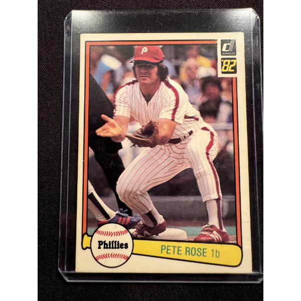 1982 Donruss Pete Rose Phillies Baseball Card - Mint Condition