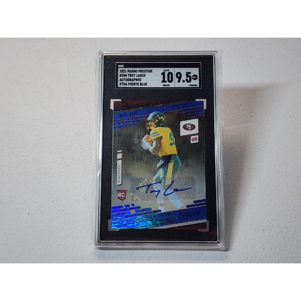 2021 Panini Select Prestige #204 Trey Lance Rookie Card SGC Autograph 10; Card 9.5  