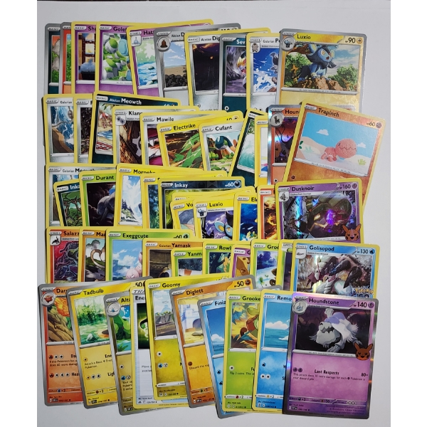 50 Assorted Pokemon Trading Cards Holo, Reverse Holo's & Rares!