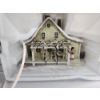 Image 2 : Currier & Ives Christmas Village Collection "The Old Farm House"