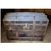 Image 1 : Vintage Trunk - Leather Straps Need to be Replaced