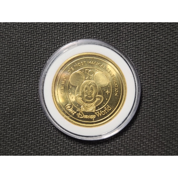 Walt Disney World 50th Anniversary MINNIE Mouse Gold Medallion Coin