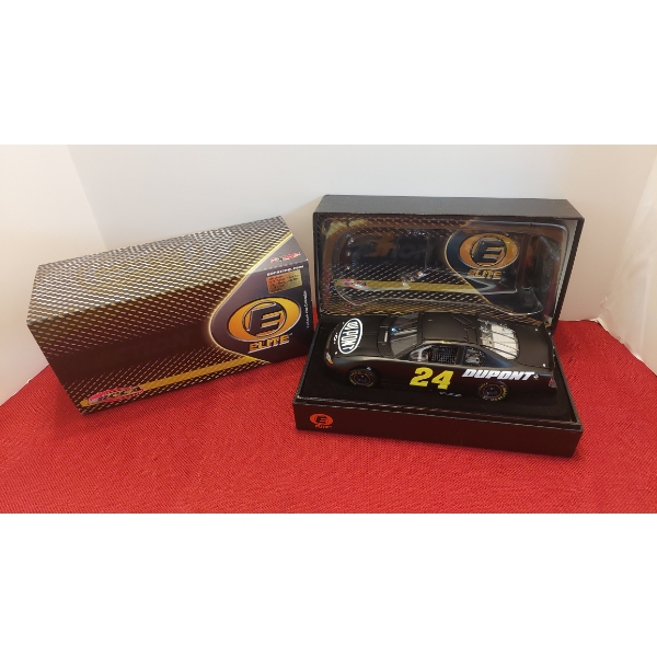 RCCA Elite Jeff Gordon #24 Die Cast 1/24 Scale 2002 Monte Carlo Dupont Test Car New In Box & Sleeve