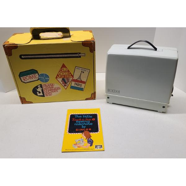 Vintage Singer Little Touch & Sew Sewing Machine #60A3 *Untested*