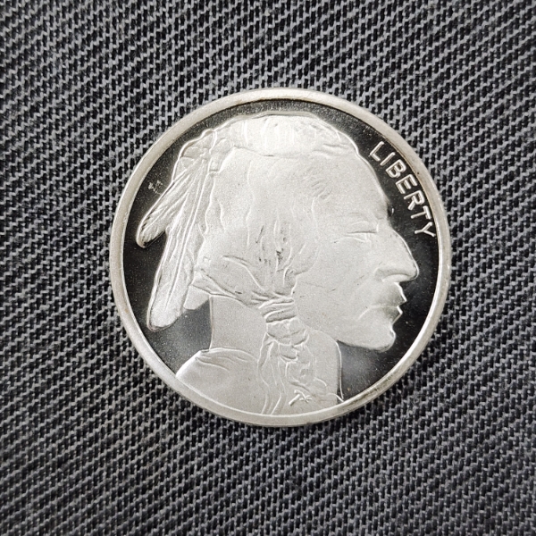 One Troy Ounce .999 Fine Silver Indian Buffalo Round 