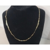 Image 1 : 14K Yellow Gold Twisted 18" Herringbone Necklace - Weight: 2.8g