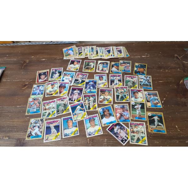Near Mint 1980's Los Angeles Dodgers Topps Tiffany Baseball Trading Cards - All in Card Sleeves