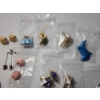 Image 9 : Over 20 Pairs of Assorted Costume Earrings