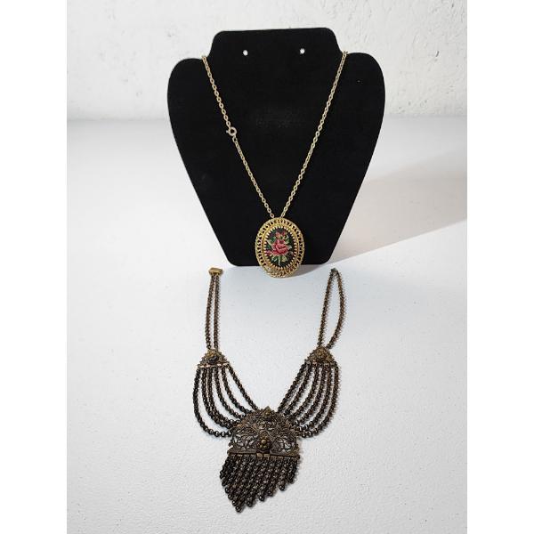 2 - Large & Detailed Fashion Necklaces 