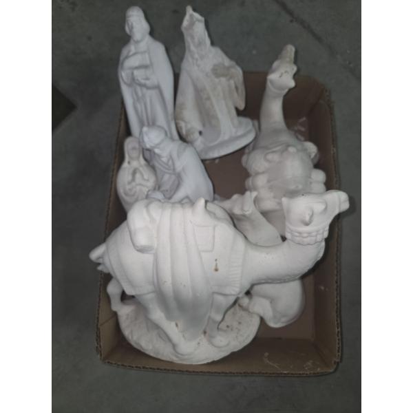 Unpainted Ceramics, Lighted Pieces, Nutcracker, Plates & More
