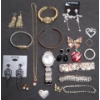 Image 1 : Assorted Fashion Earrings, Bracelets & More 