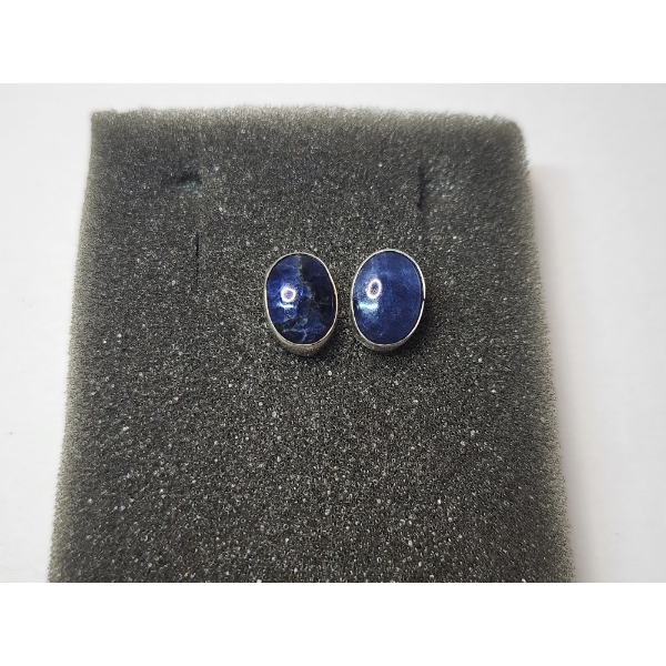 Vintage Sterling Silver Stud Earrings with Blue Stones - Total Weight: 1.3g