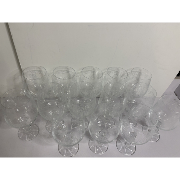14 Crystal Wine Goblets - ~ 7 inches tall - Gorgeous Pattern
