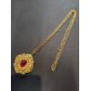 Image 1 : Pretty 17'' Gold Tone Necklace With Red Accent Medallion In Great Condition