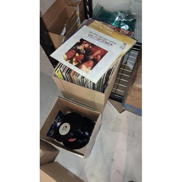 Louisville Home Pickup - Large Group Of Vintage 33 1/3 LP Records  - Too Many To List Separately 