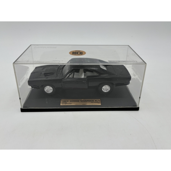 1969 Dodge Charger R/T Model Car in Case - Tootsietoys