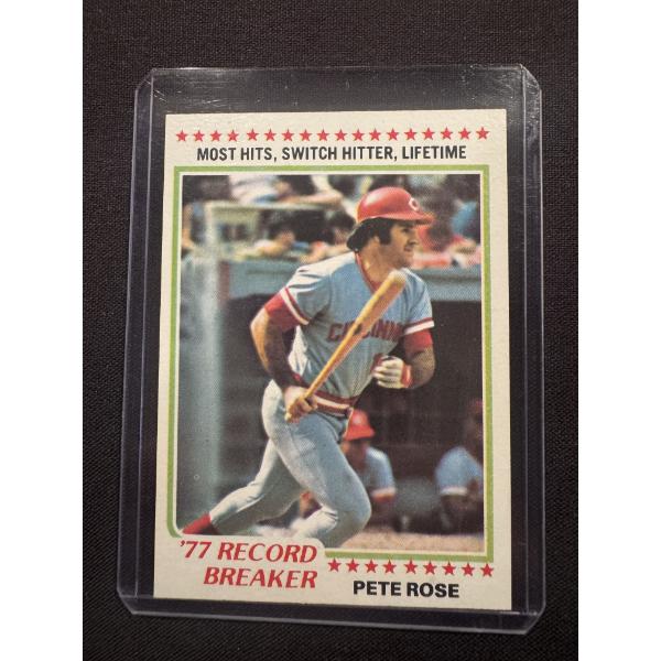 1978 Topps Pete Rose Cincinnati Reds Baseball Card - Exceptional Condition