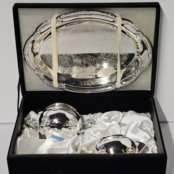 Royal Windsor Collection 3-Piece Silver-Plated Tea Set in Velvet Presentation Box (1.2 lbs)