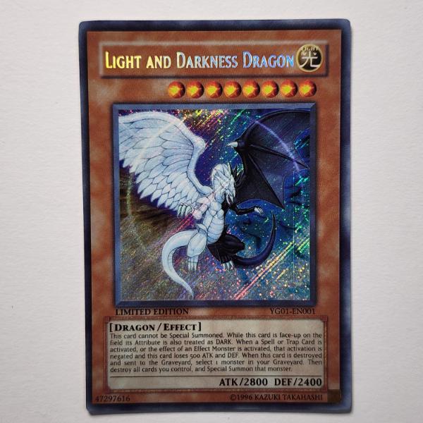 Light And Darkness Dragon YG01-EN001 LIMITED EDITION HOLO RARE Yu-Gi-Oh Trading Card