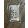Image 1 : One Troy Ounce .999 Fine Silver Bar Featuring Morgan Dollar Design