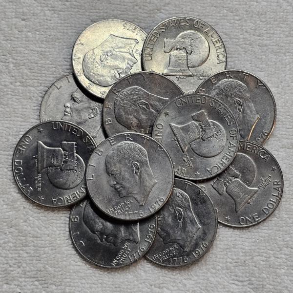 11 1776–1976 United States Bicentennial Eisenhower Dollars FV: $11.00