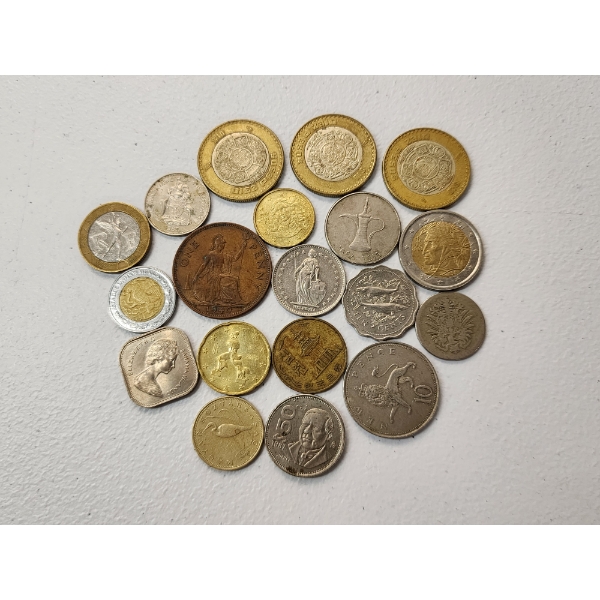 Lot of Assorted Foreign Coins Including Bahamas, Mexico, United Arab Emirates, Italy, & More!