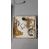 Image 11 : Lot Of Assorted Costume Jewelry Including Necklaces, Brooches & More