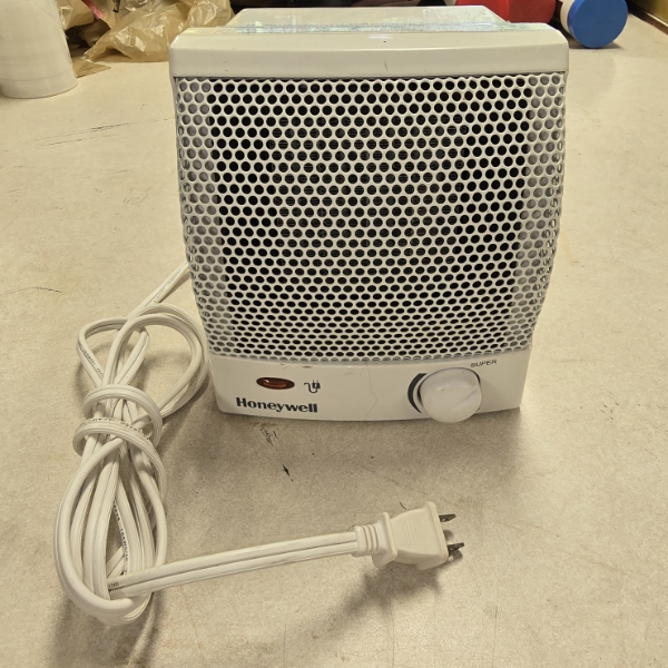 Small Honeywell Heater 7" Tall