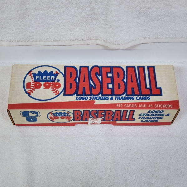 FACTORY SEALED 1990 Fleer Baseball 672 Count Trading Card Collector Set 
