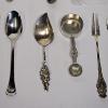 Image 9 : 3lb Collection consisting of Antique and Vintage Silverplated Serving Pieces