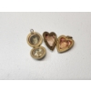 Image 6 : Lot of Assorted Gold-Filled / Gold-Plated Jewelry: Lockets, Pins, Necklaces, Bracelets