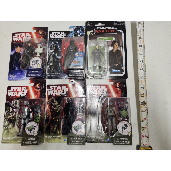 Star Wars Figures (Lot of 6)