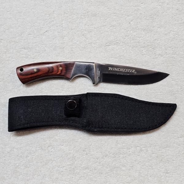 Winchester Hunter Fixed Blade Knife with Sheath