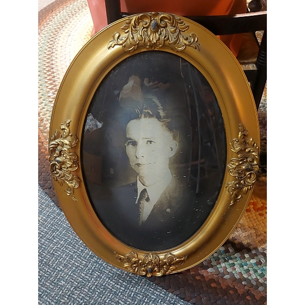 25" x 19" Antique Oval Bent Glass Ornate Picture Frame With Original Portrait In Place - See PIcs