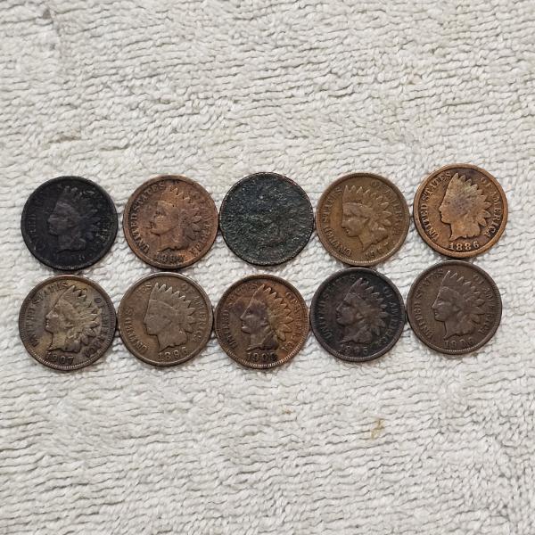 LOT OF 10 UNITED STATES Indian Head Pennies Excellent Condition Various Dates