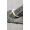 Image 2 : 14K Gold Ring Weighing 2.2 Grams With Clear Stones
