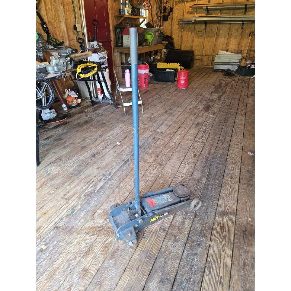 2.5 Ton Floor Jack