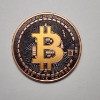 Image 1 : Colorized Bitcoin Design 1 AVDP oz .999 Fine Copper Round