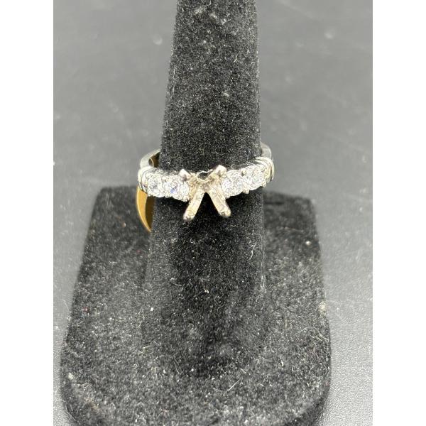 Sterling Silver Ring with Missing Middle Piece - Size 6.5 - 4.2 Grams