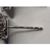 Image 4 : Elegant Pair Of 10K White Gold Stud Earrings - Weight: 1.8g