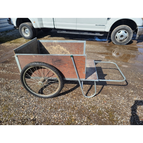 Carts Vermont Yard Cart in Good Condition - Dimensions Of Cart - 40" X 16" X 32" 