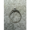 Image 3 : Beautiful 14k White Gold Diamond Ring 1.8g, Ring Size 8