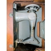 Image 2 : Vintage Singer Sewing Machine/ Table