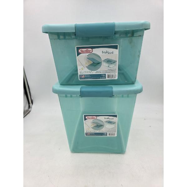 Two Excellent Sterilite 25 & 15 Quart Snap Lid Containers