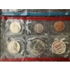 Image 4 : Official 1972 United States Mint Uncirculated Coin Set in its Original Government Packaging