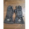 Image 1 : Harley Davidson Leather Gloves - 4 Fingers on the Right Glove - Missing Pinky - Lightly Linde Size L