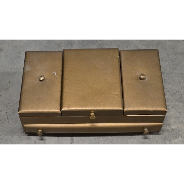 Vintage Jewelry Box With Fabulous Costume Jewelry Collection 