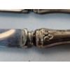 Image 4 : 5 Sterling Silver Handle / Stainless Blade Knives & Pickle Fork TW: 305.9g