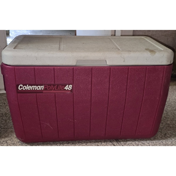 Coleman PolyLite48 Cooler in Good Condition